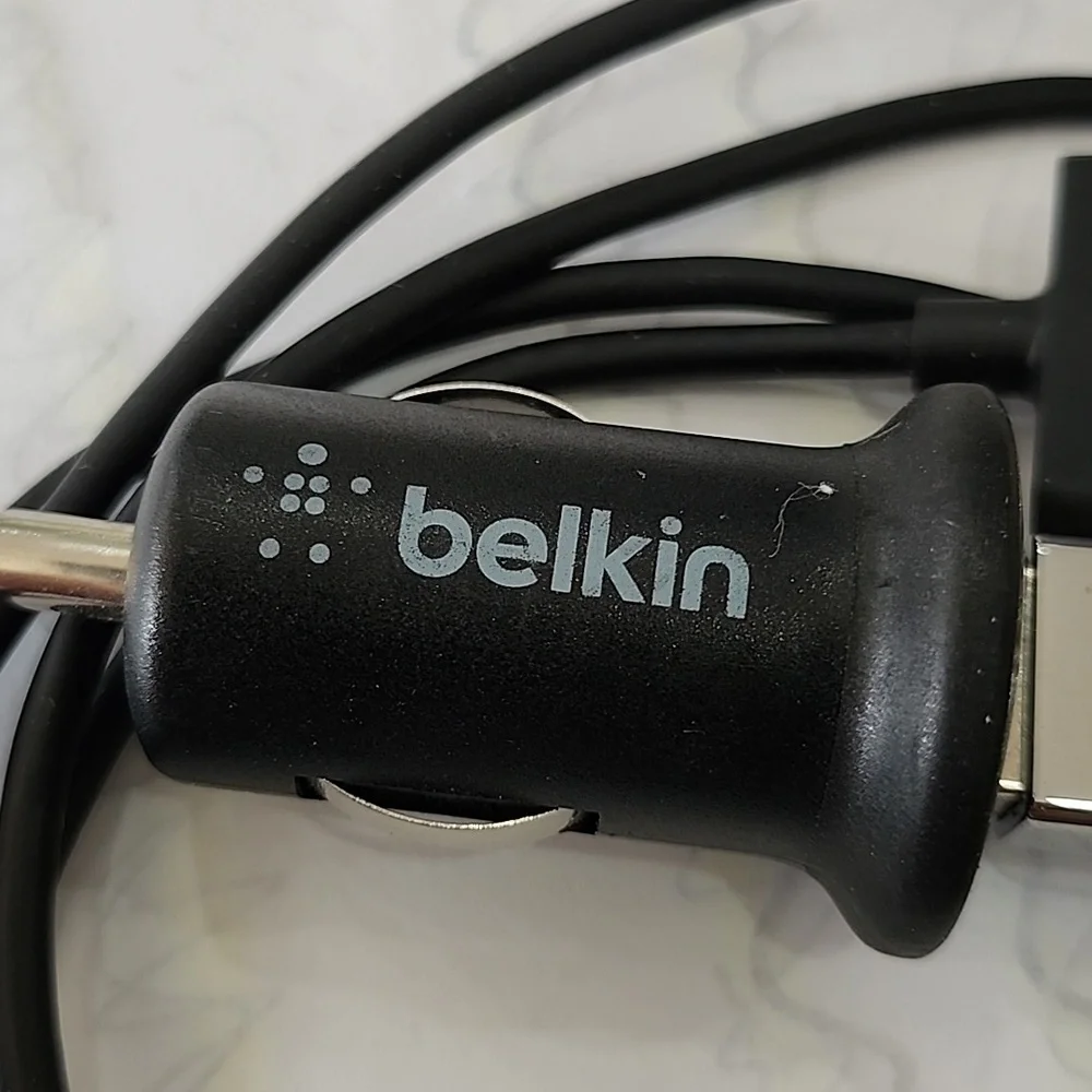 First Generation iPhone Charger - Picture 3 of 7